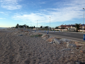 Playa frente al Roser del Mar