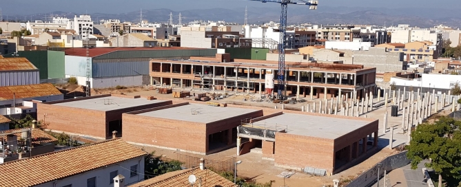 Colegio Regina Violant paralizado