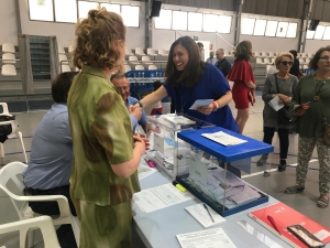 María Tormo voto en Polideportivo
