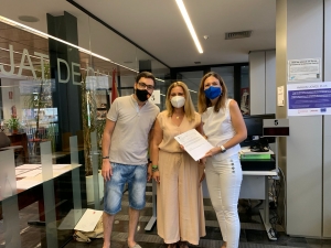 Entrega firmas contra los recortes sanitarios Almassora
