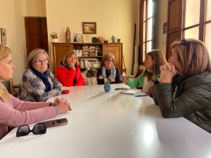María Tormo con Asociación de Amas de Casa de Almassora