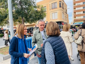 María Tormo y José Claramonte campaña mercado