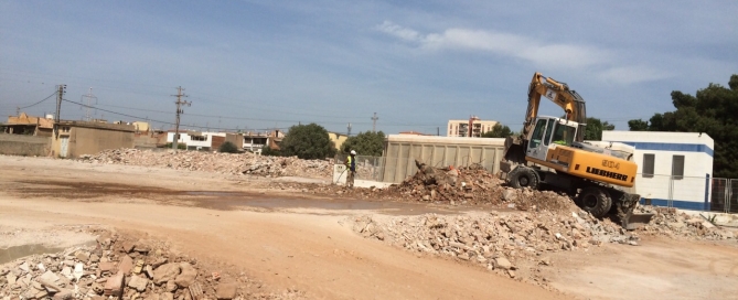 Demolición y retirada escombros Errando Vilar