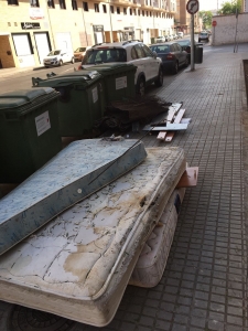 almassora basura en la calle1