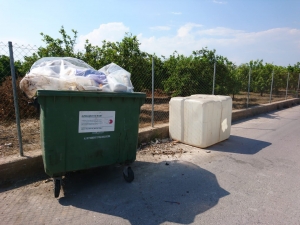 Depósito abandonado en huerta en febrero de 2018