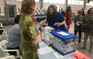 María Tormo voto en Polideportivo