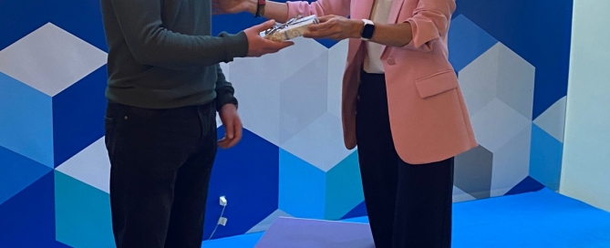 María Tormo con alumno