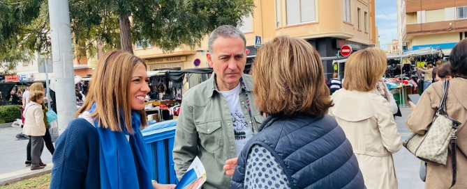 María Tormo y José Claramonte campaña mercado